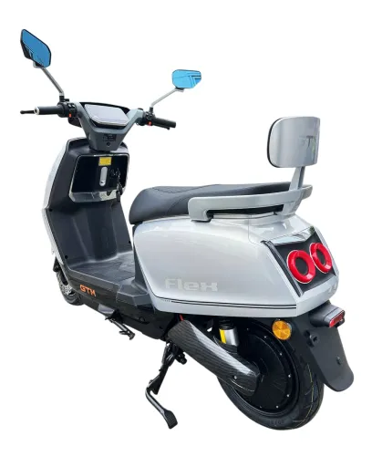 Фото №10 - Скутер акумуляторний GTM Flex, 1500Вт, 72V, 60км/год, запас ходу 110км