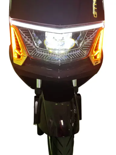 Фото №10 - Скутер акумуляторний GTM Volt, 1500Вт, 72V, швидкість 50км/год, запас ходу 60км